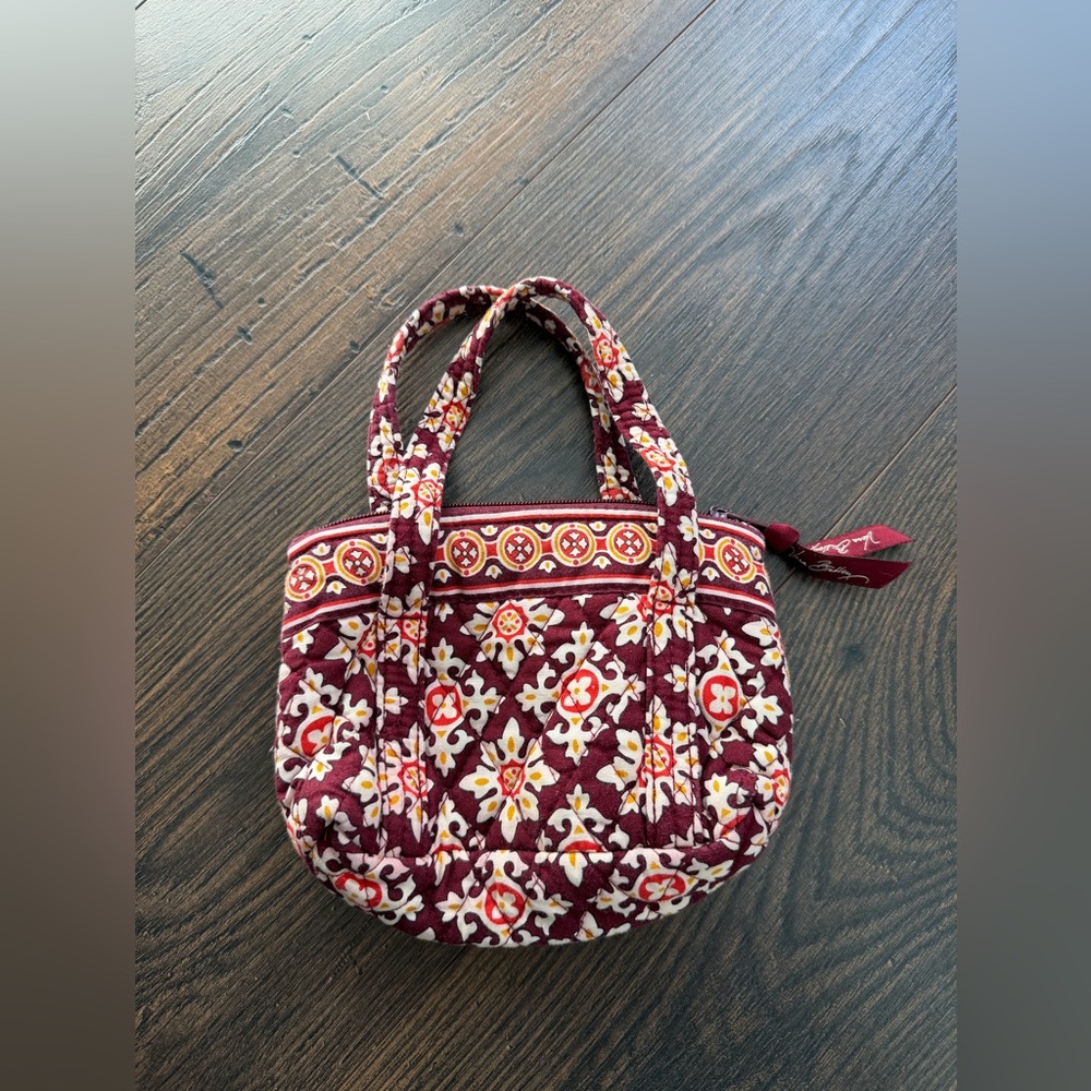 Vera Bradley Medallion Print Bitty Betsy Mini Bag